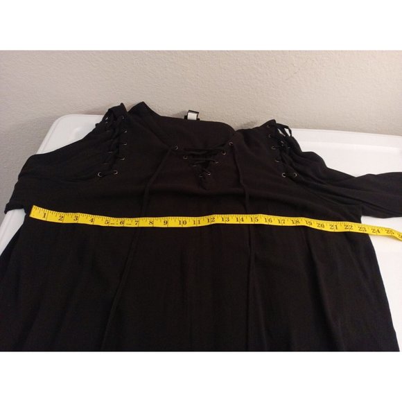 Women's Torrid Black Long Sleeve Lattice Lace Up Shoulder Blouse Size 3XL - Picture 7 of 8